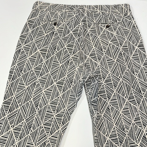 Soft Surrounding - 12, abstract beige and black cropped slacks - Picture 9 of 12